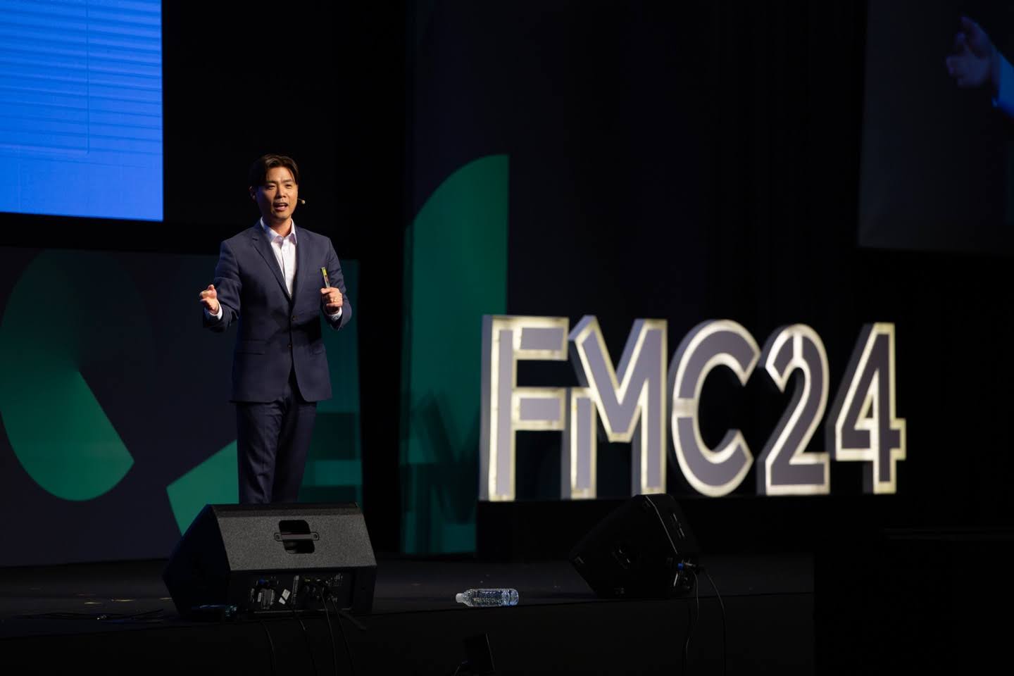 Dr. Jinho D. Choi presenting at Fondant Media Conference 2024